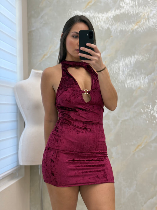 DRESS