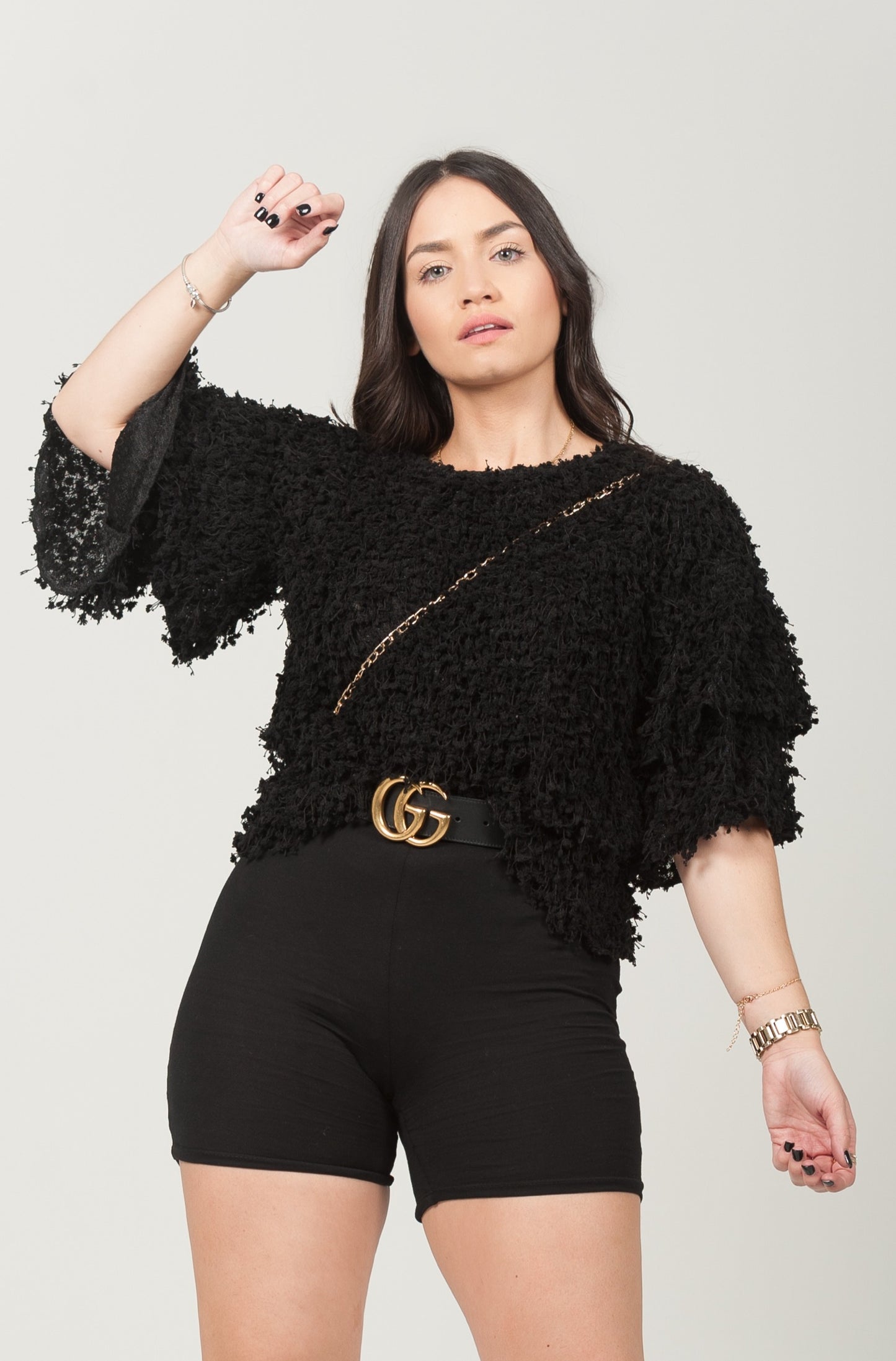 BLACK SWEATER