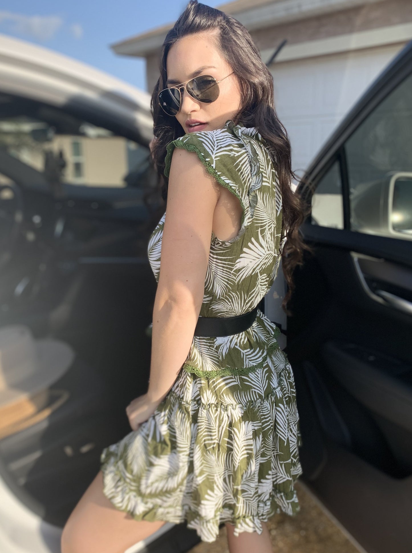 DRESS