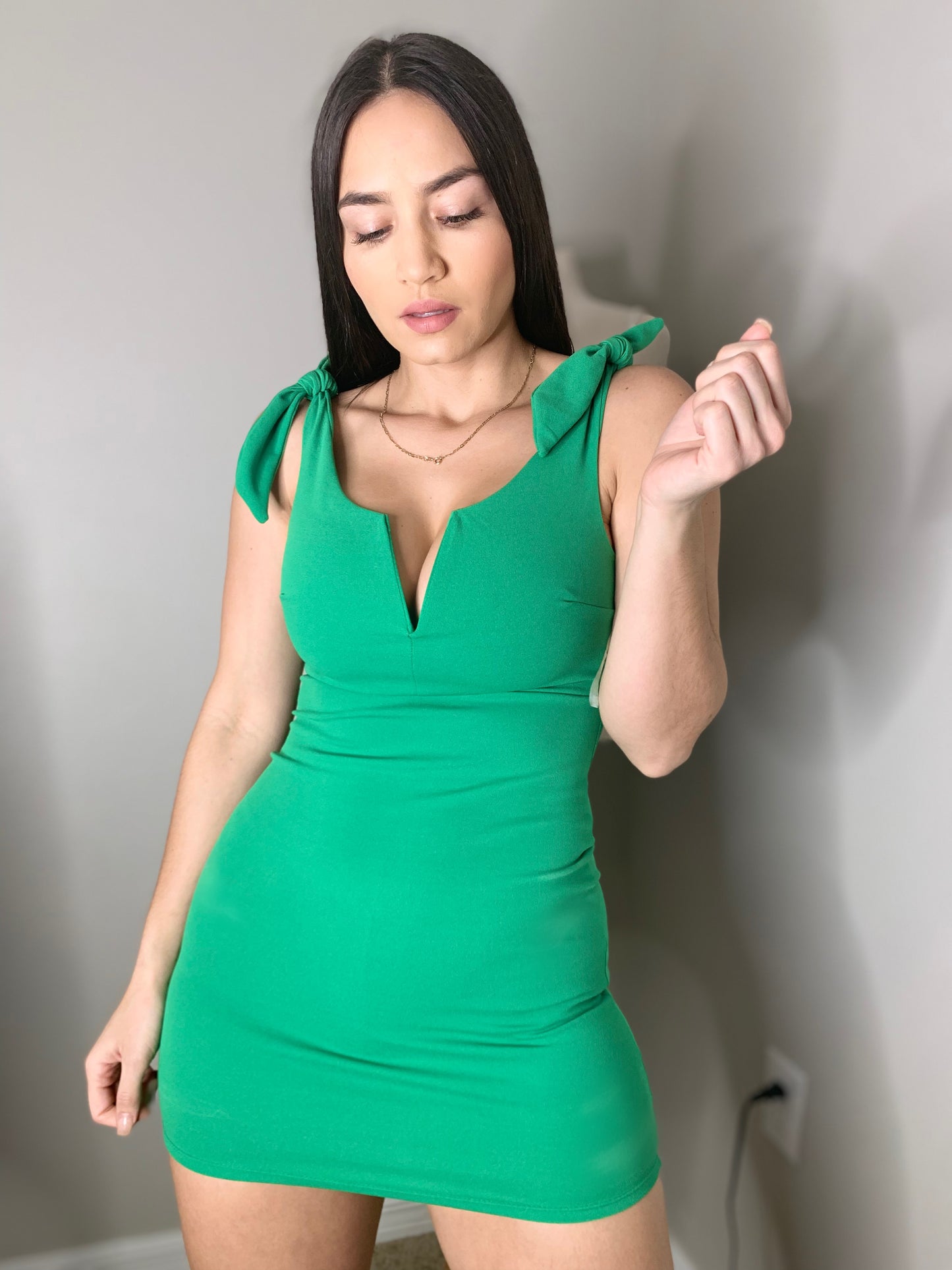 DRESS