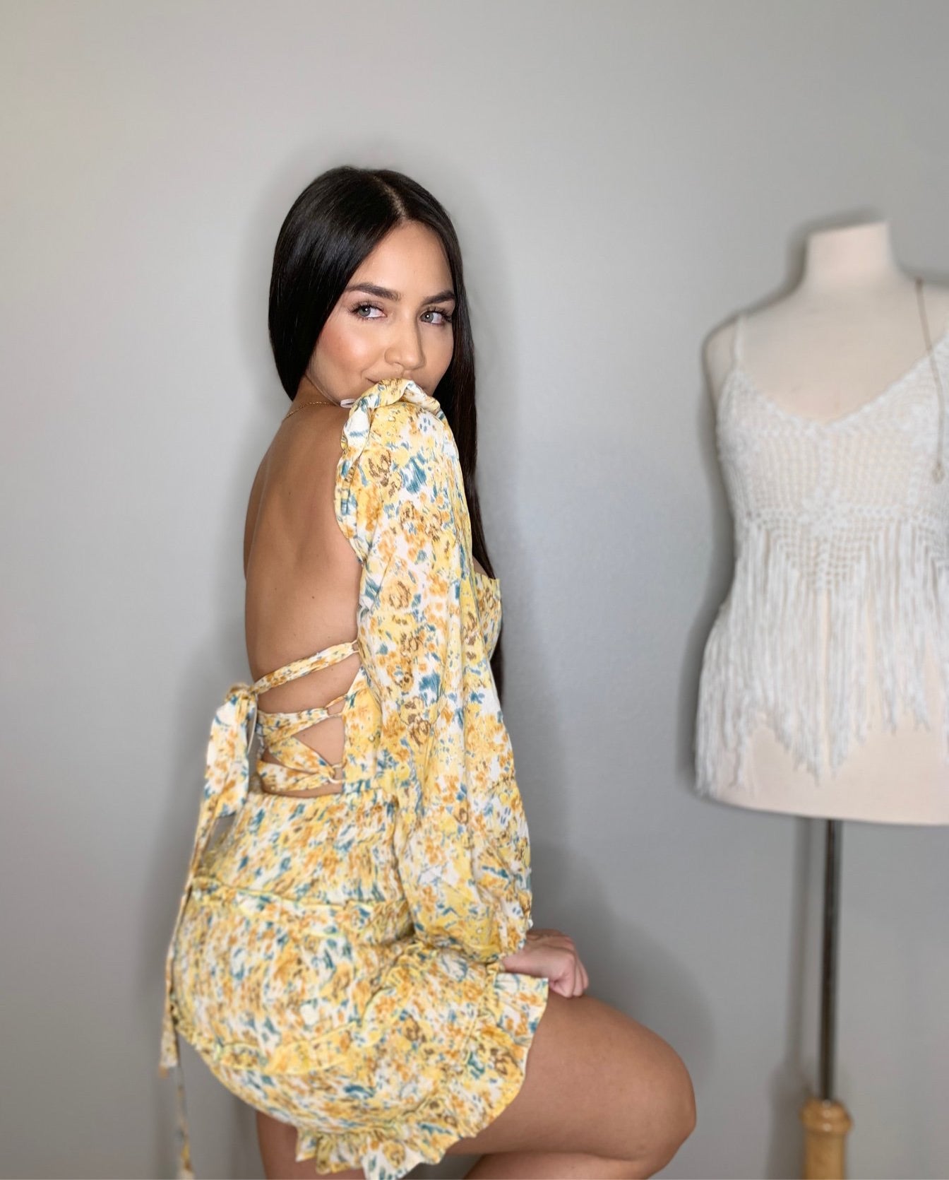 DRESS
