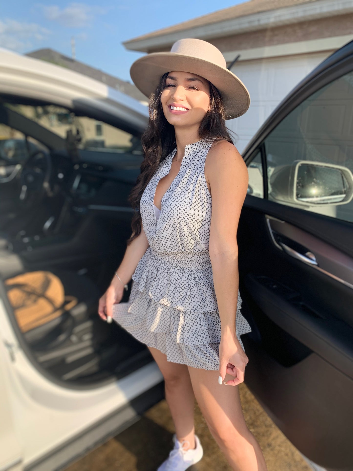 DRESS
