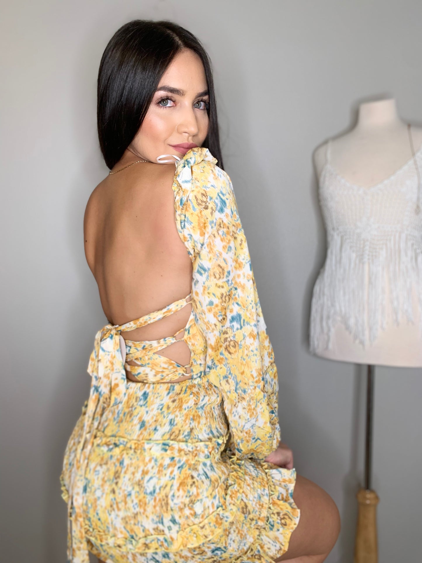 DRESS