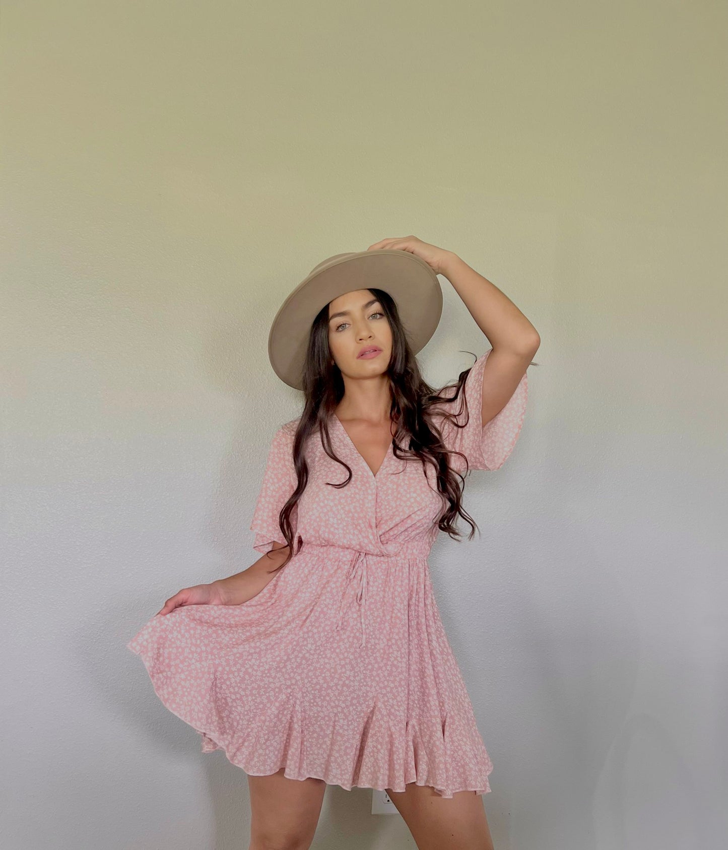 DRESS