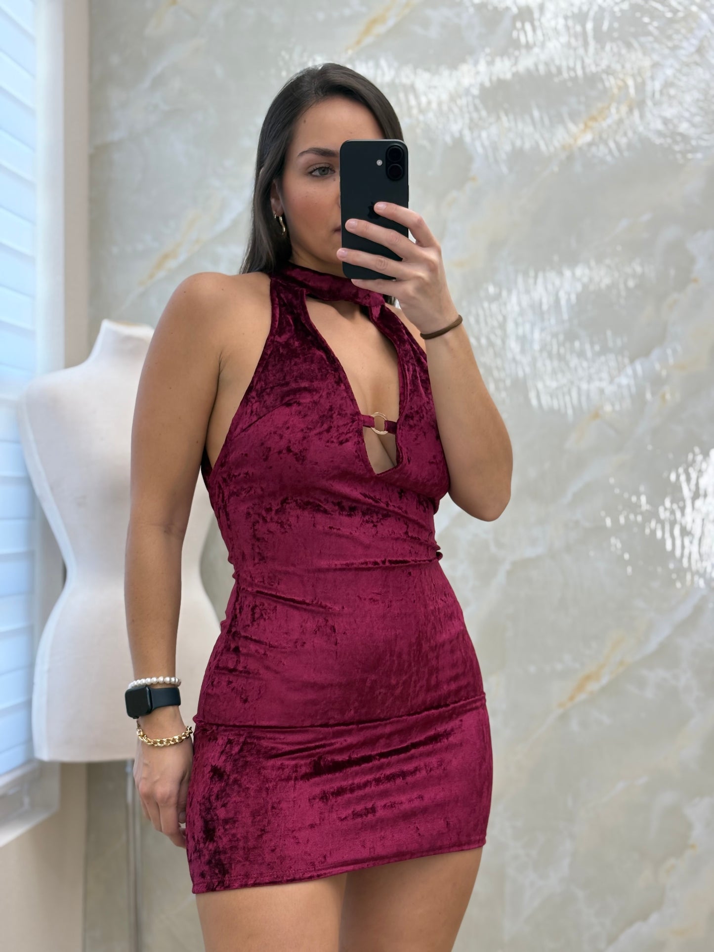 DRESS