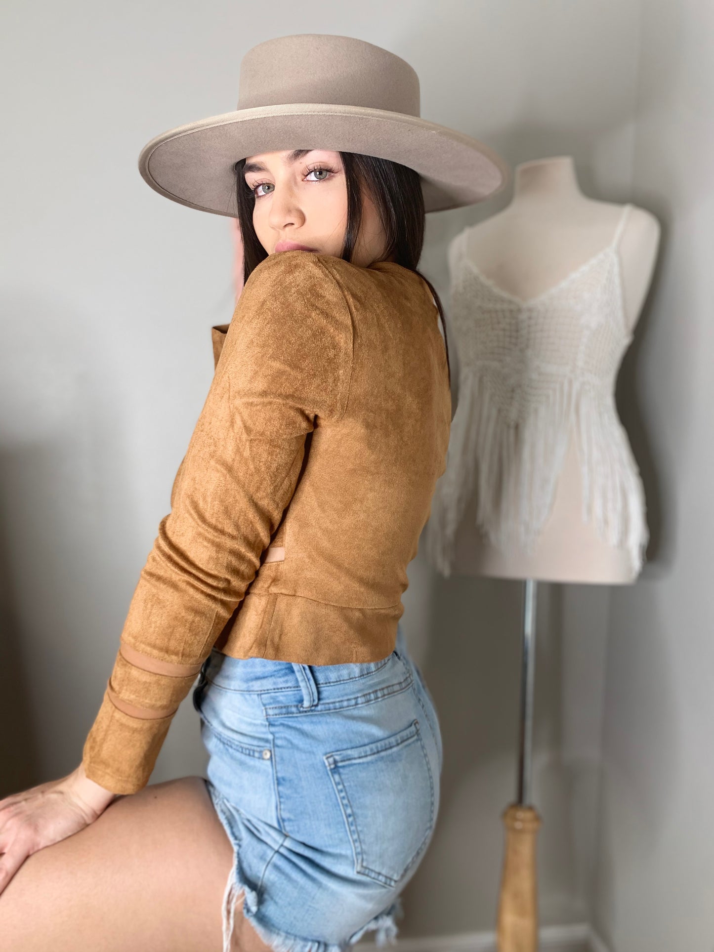 JACKET