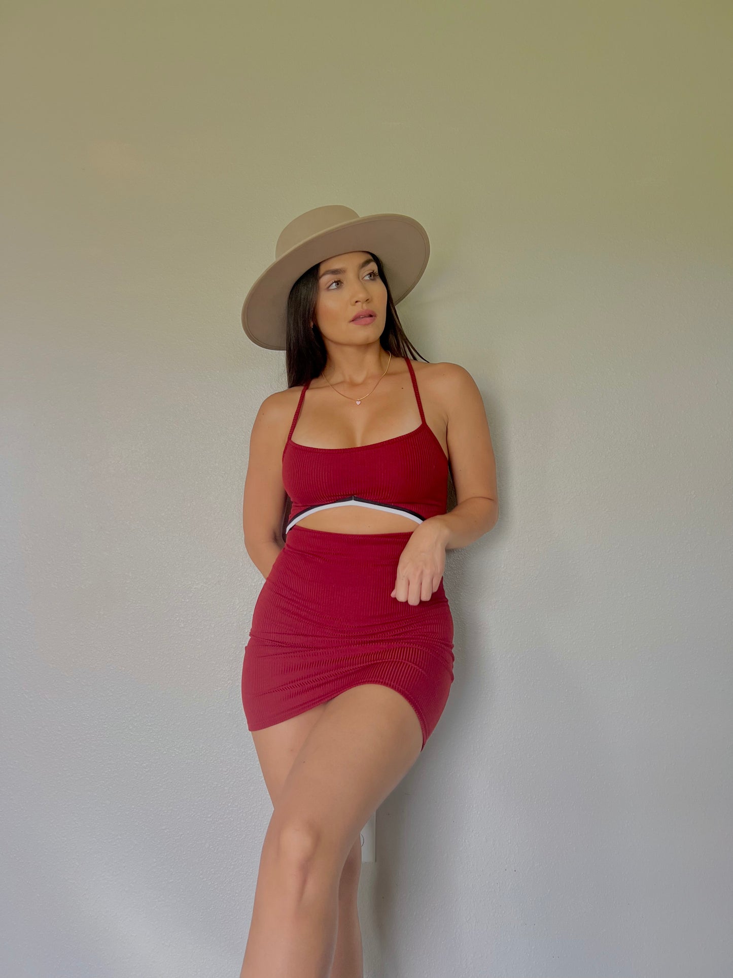 DRESS
