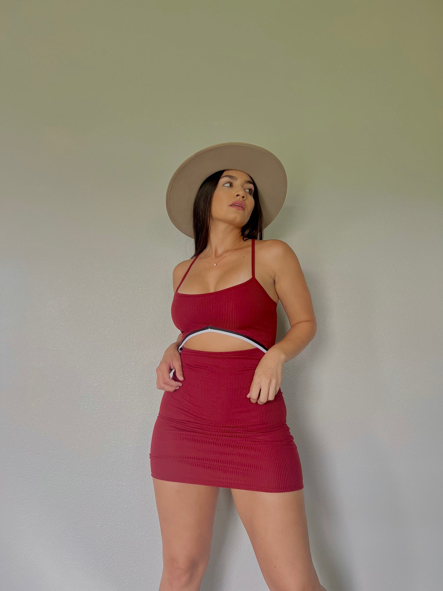 DRESS