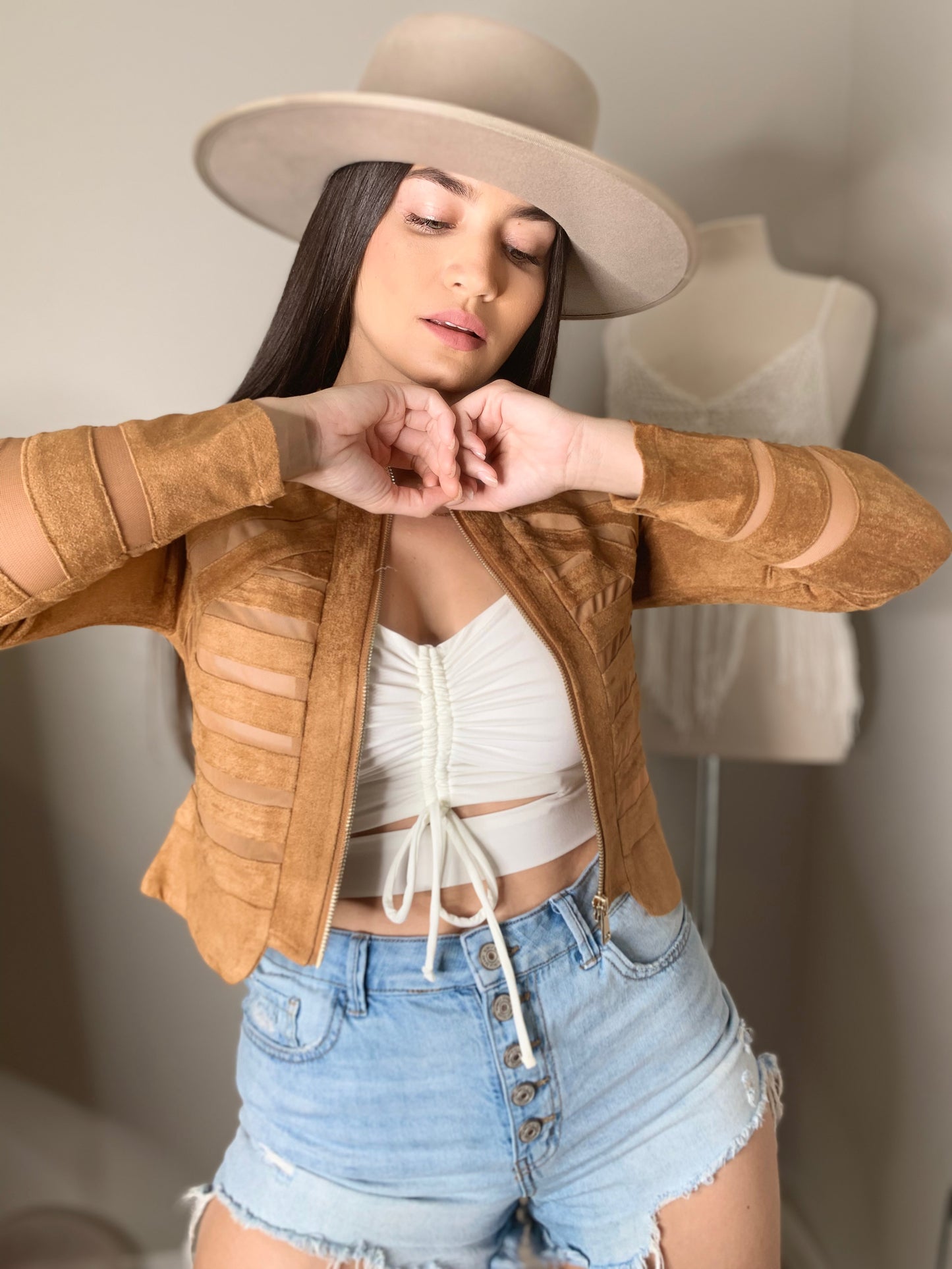 JACKET
